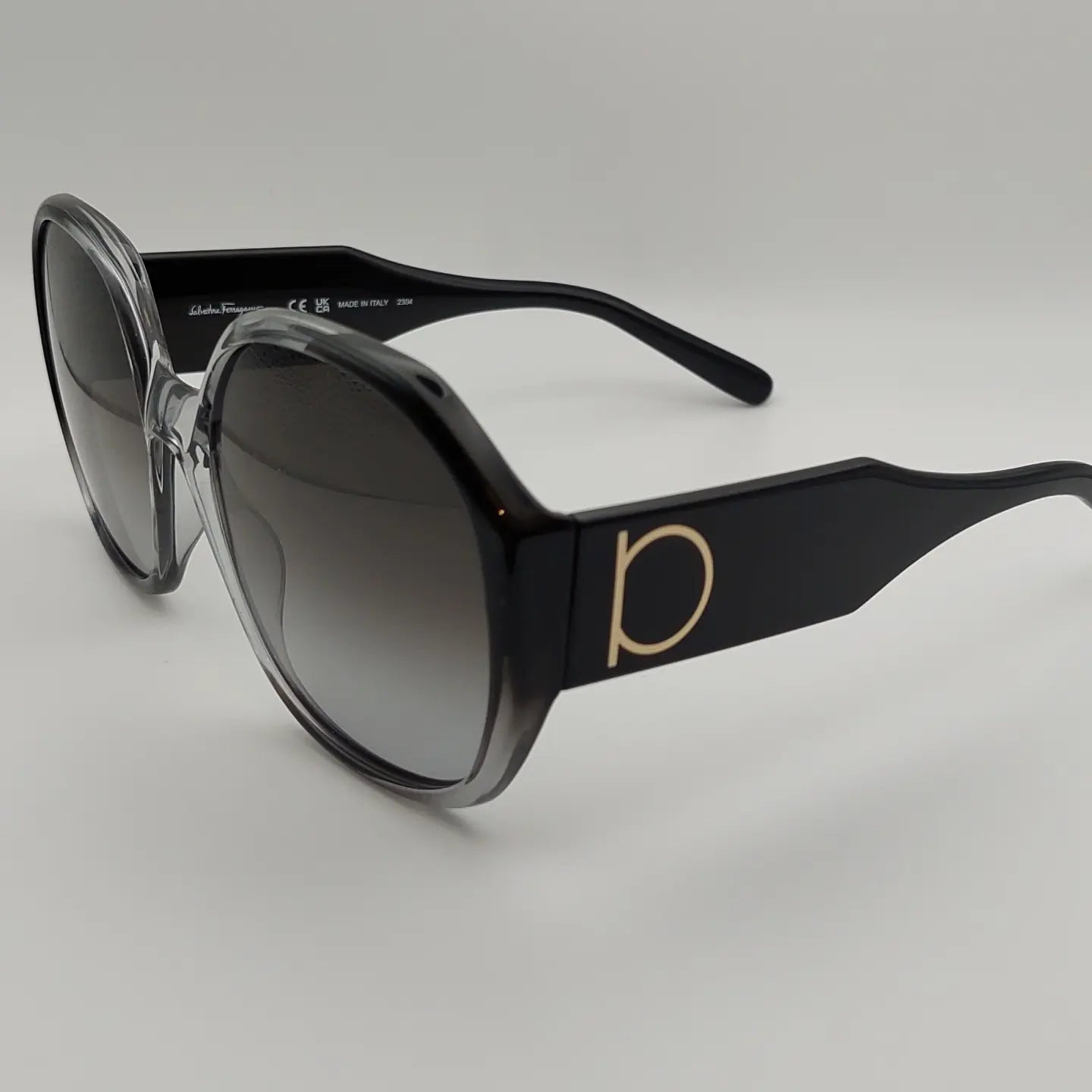 Salvatore Ferragamo SF943S (007) – Γυναικεία Κομψότητα με Ιταλική Υπογραφή & Gradient Φακούς
