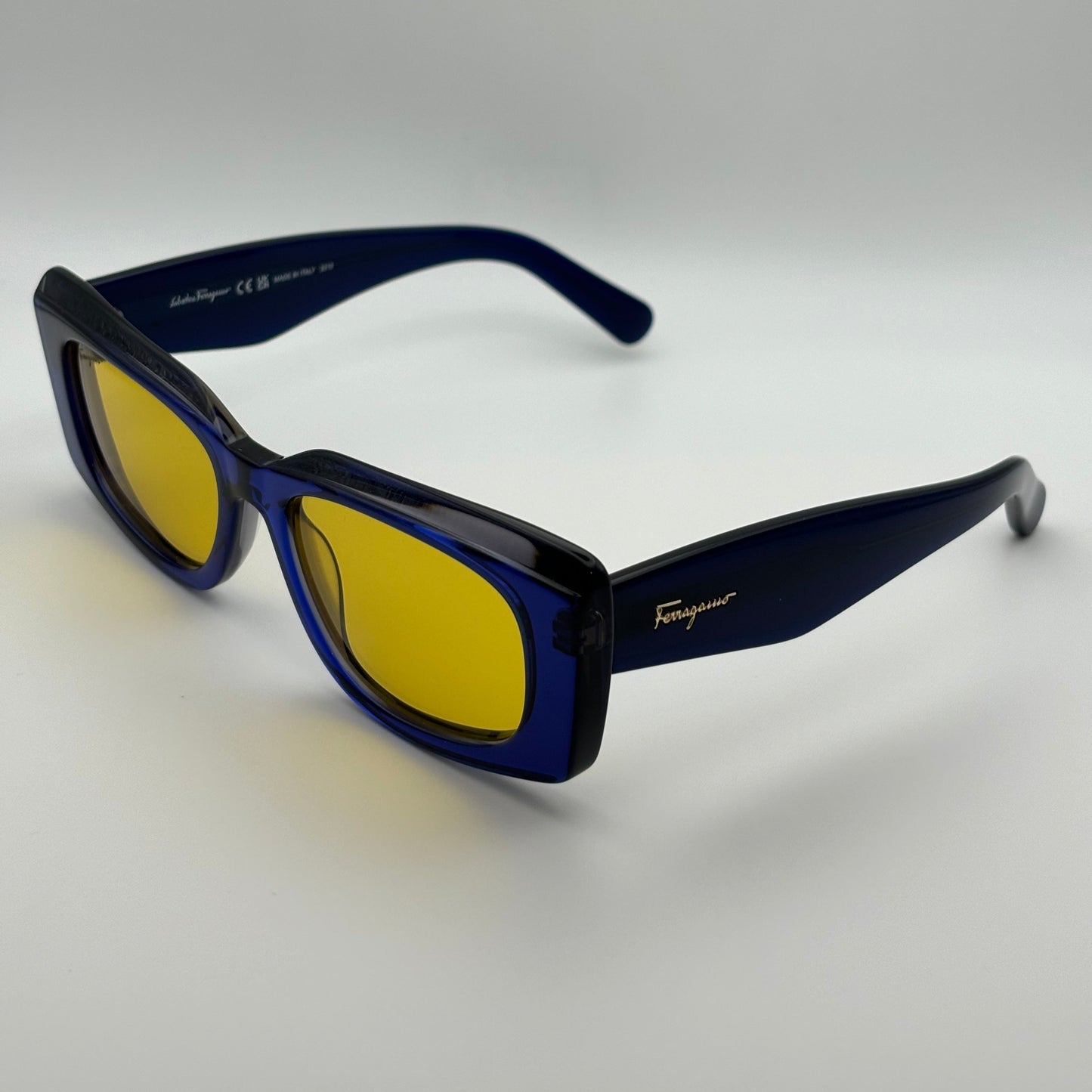 Salvatore Ferragamo SF1079S (435) – Γυναικεία Πολυτέλεια με Ιταλική Υπογραφή